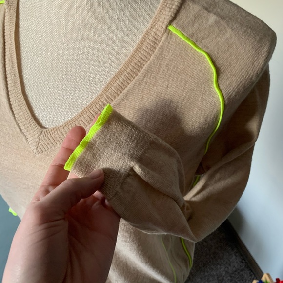 J.Crew 100% Merino wool camel & neon sweater - Picture 4 of 7